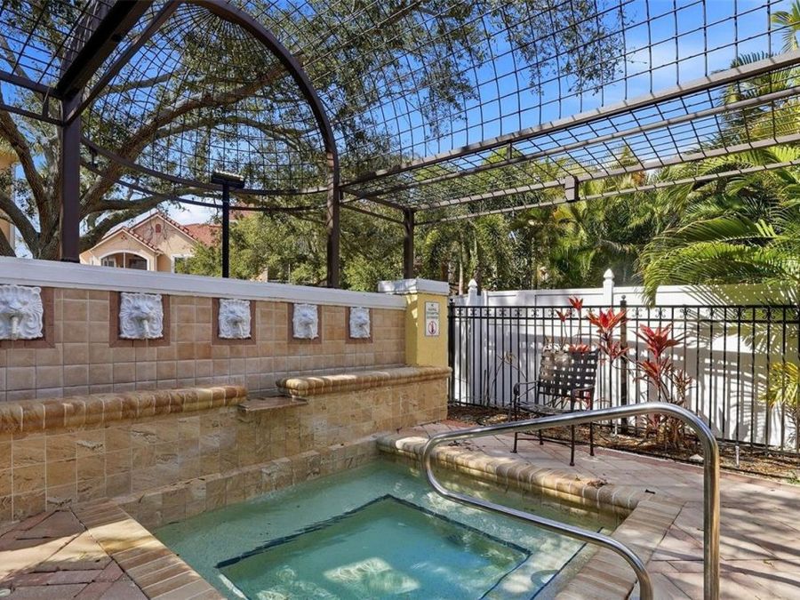 Property Image 50