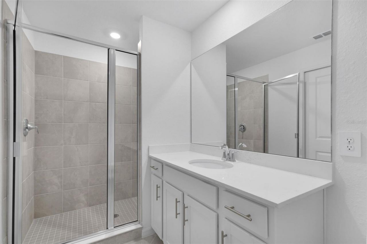 19116 Scallop Loop, Unit 207, Lakewood Ranch, FL 34211 Photo