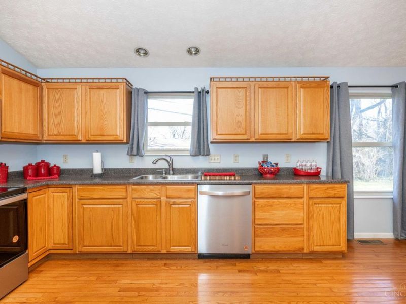 512 Fenwick Drive, Fairfield, OH 45014 Photo 12