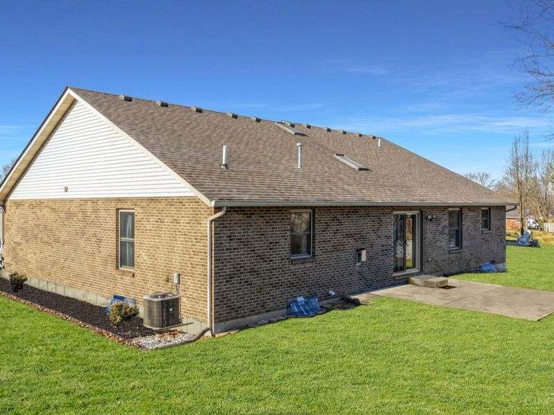 512 Fenwick Drive, Fairfield, OH 45014 Photo 3