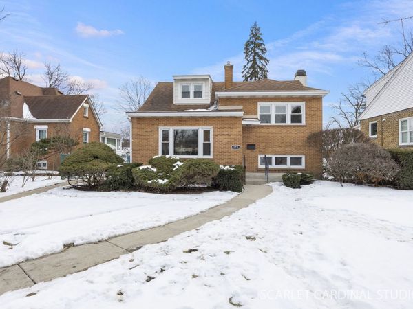 123 W Monroe Street, Villa Park, IL 60181