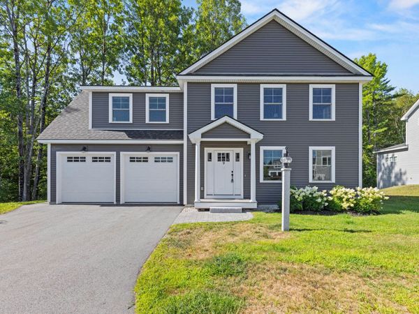 9 Cobblestone Street, Unit 55, Falmouth, ME 04105
