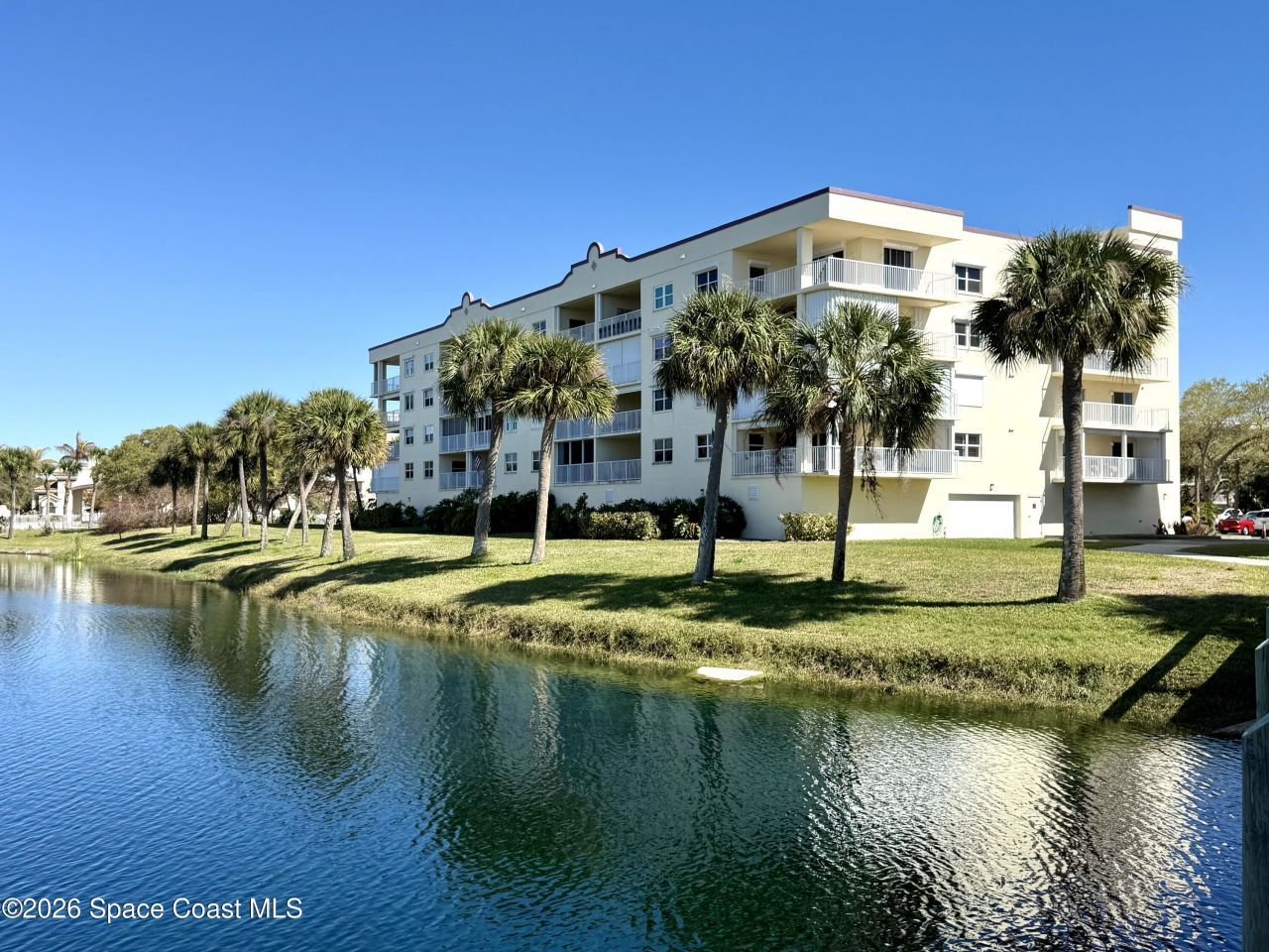 8871 Lake Drive, Unit 302, Cape Canaveral, FL 32920 Photo