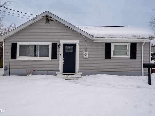 11 Rhode Island Avenue, Rensselaer, NY 12144
