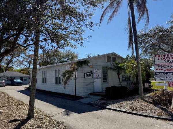 1925 20th Street, Vero Beach, FL 32960