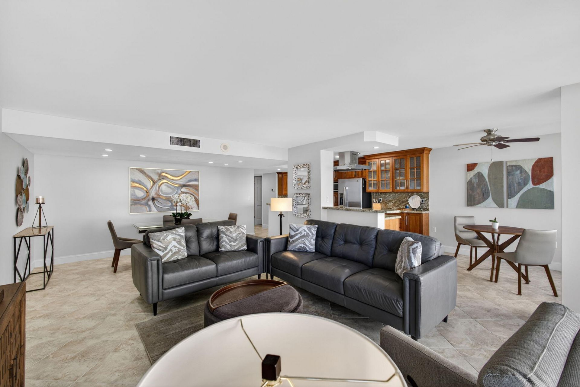 4200 N Ocean Drive, Unit 1-406, Singer Island, FL 33404 Photo