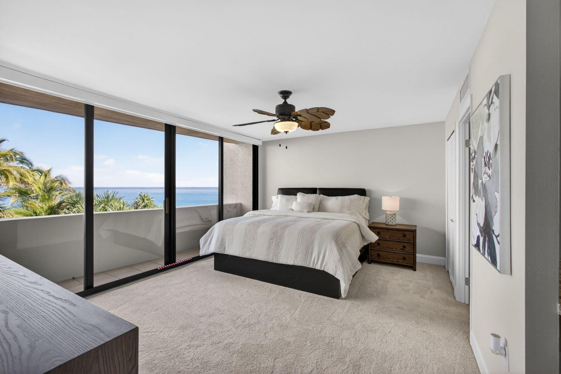 4200 N Ocean Drive, Unit 1-406, Singer Island, FL 33404 Photo