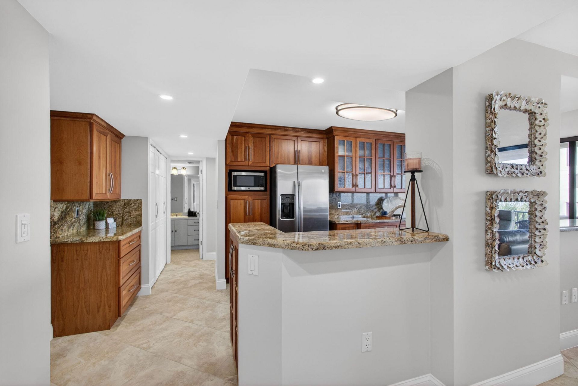 4200 N Ocean Drive, Unit 1-406, Singer Island, FL 33404 Photo