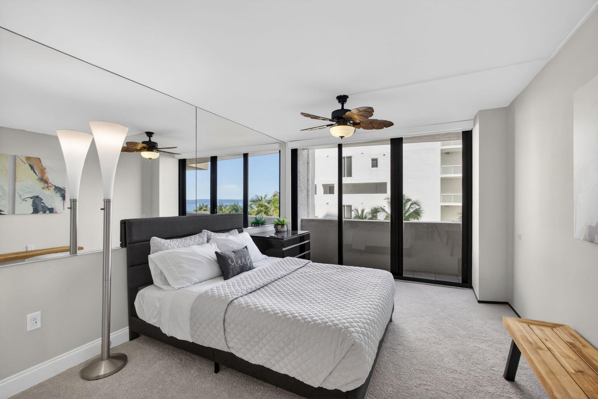 4200 N Ocean Drive, Unit 1-406, Singer Island, FL 33404 Photo