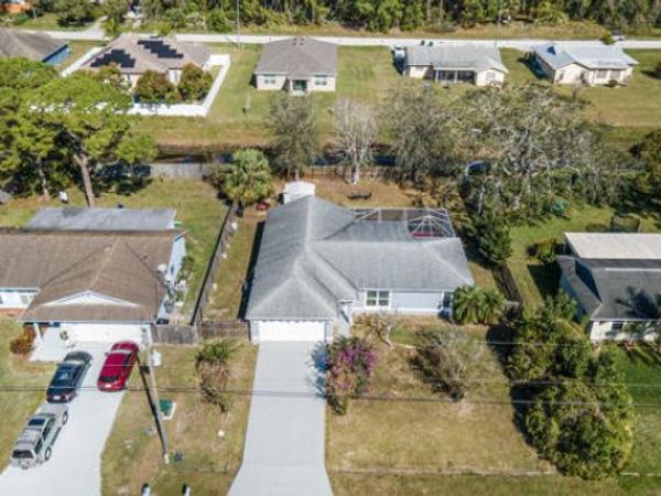 457 SW David Terrace, Port St. Lucie, FL 34953