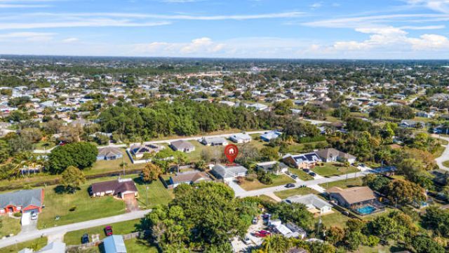457 SW David Terrace, Port Saint Lucie, FL 34953 Photo
