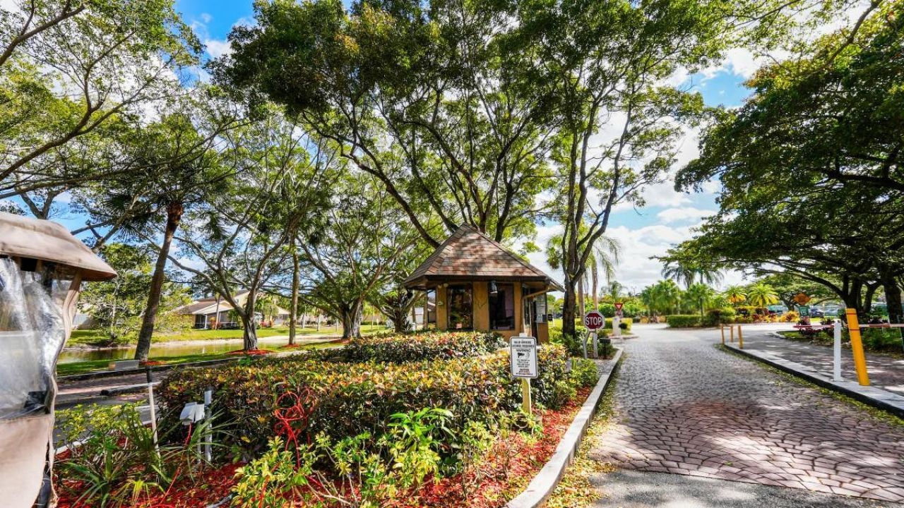 2311 NW 39th Ter, Coconut Creek, FL 33066 Photo