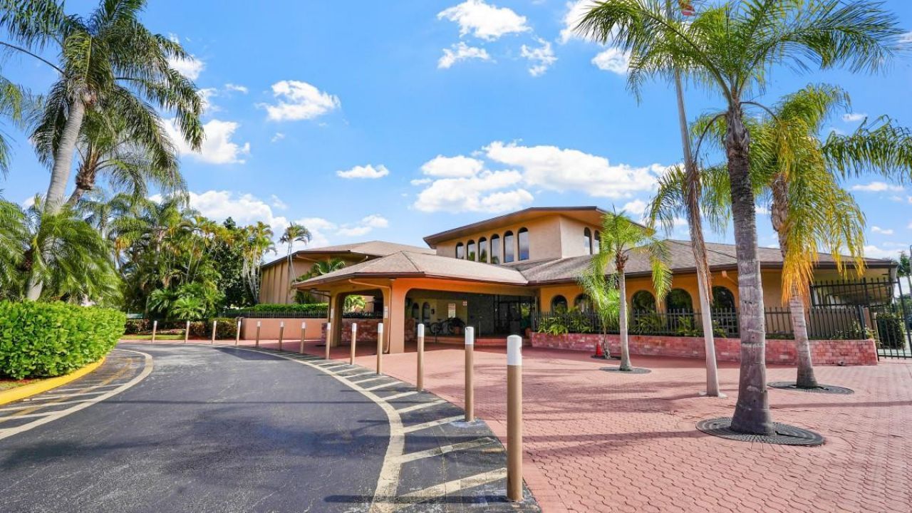 2311 NW 39th Ter, Coconut Creek, FL 33066 Photo