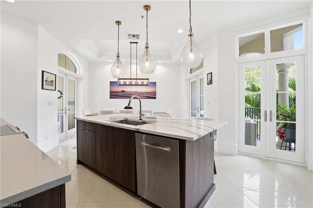 1008 7th St S, Unit B1, Naples, FL 34102 Photo