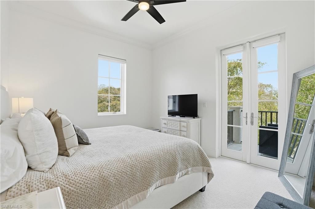 1008 7th St S, Unit B1, Naples, FL 34102 Photo