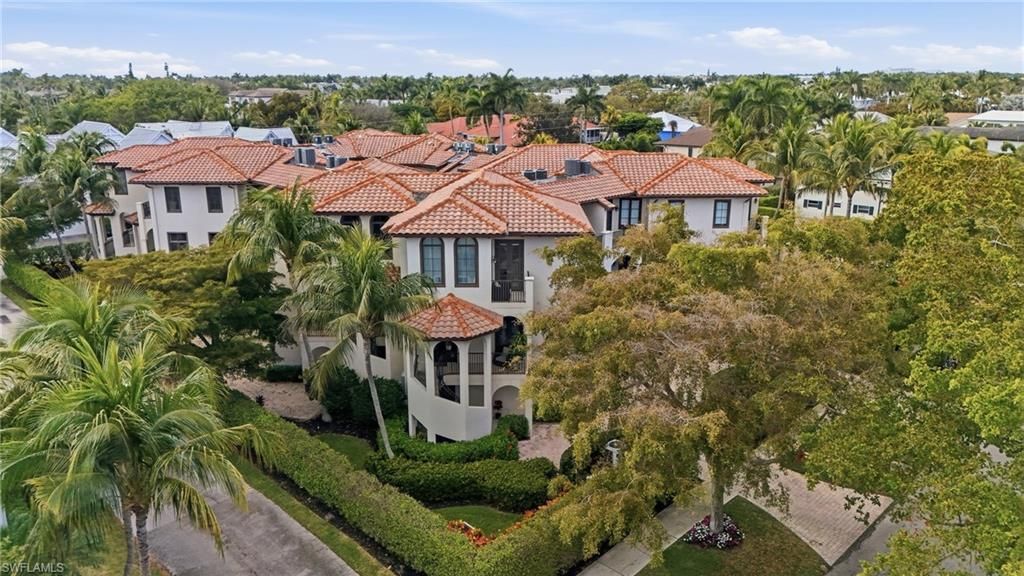 1008 7th St S, Unit B1, Naples, FL 34102 Photo