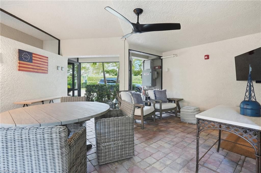 1008 7th St S, Unit B1, Naples, FL 34102 Photo