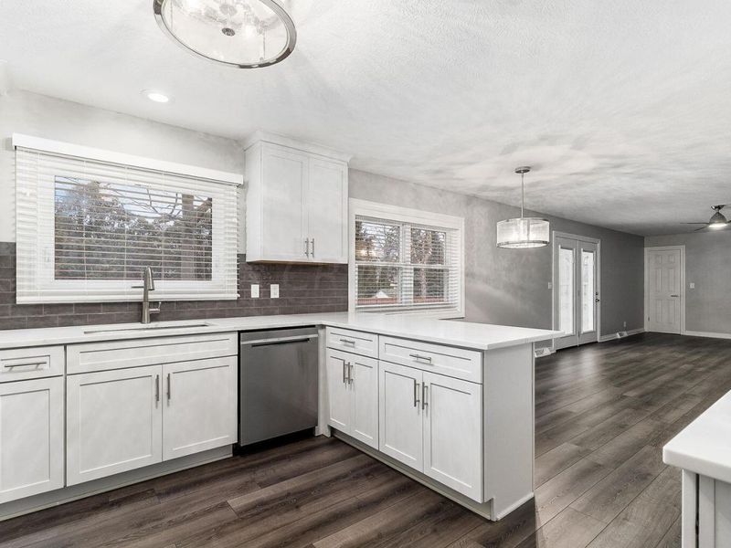 2850 Pickwick Drive, Upper Arlington, OH 43221 Photo 12