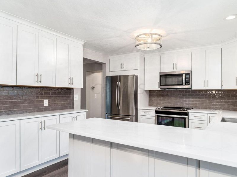 2850 Pickwick Drive, Upper Arlington, OH 43221 Photo 16