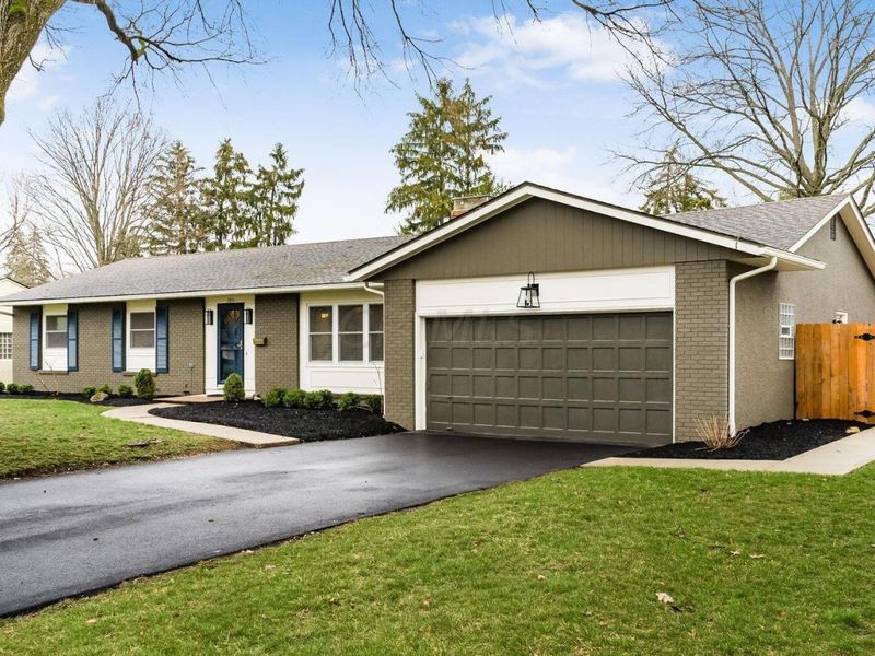 2850 Pickwick Drive, Upper Arlington, OH 43221 Photo 3