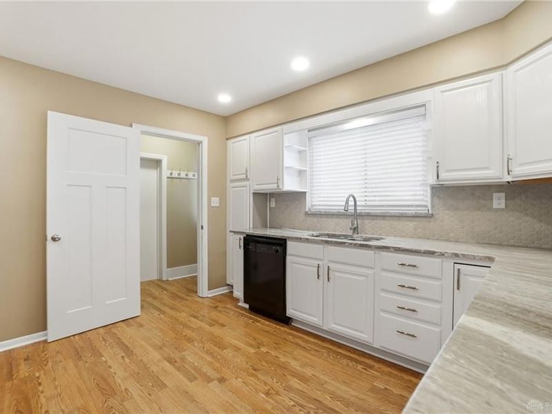 318 E Central Avenue, Springboro, OH 45066 Photo 11