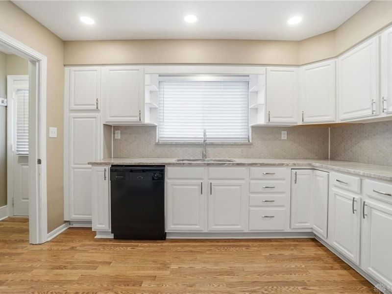 318 E Central Avenue, Springboro, OH 45066 Photo 3