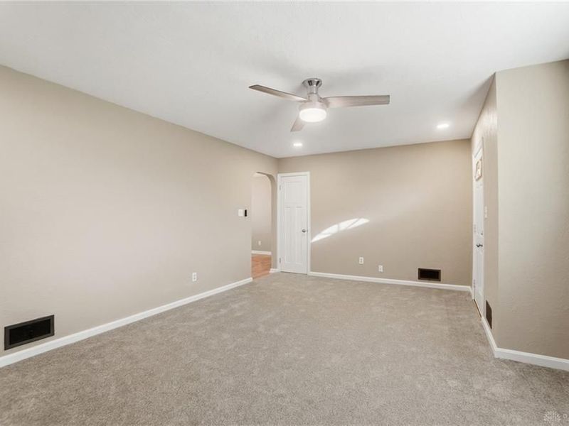 318 E Central Avenue, Springboro, OH 45066 Photo 6