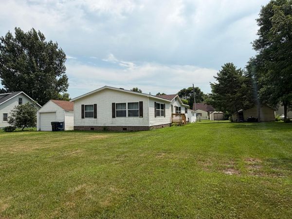 204 E 4th Street, Donnelly, MN 56235