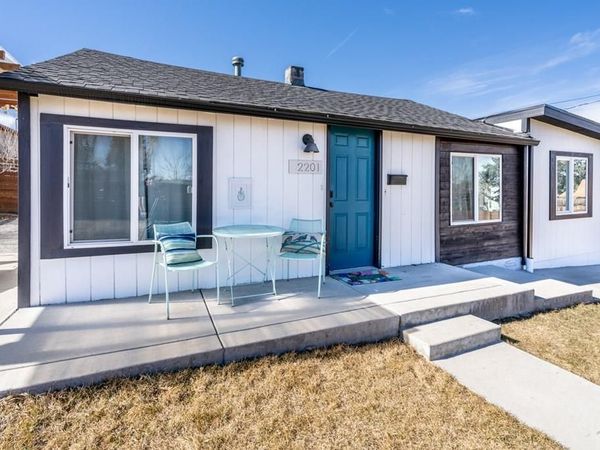 2201 W Warren Ave, Englewood, CO 80110