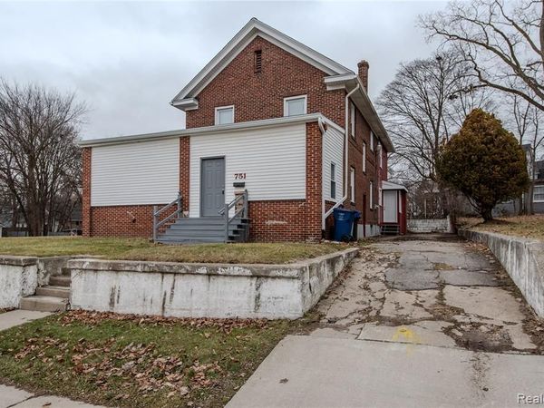 751 Dupont Street, Flint, MI 48504