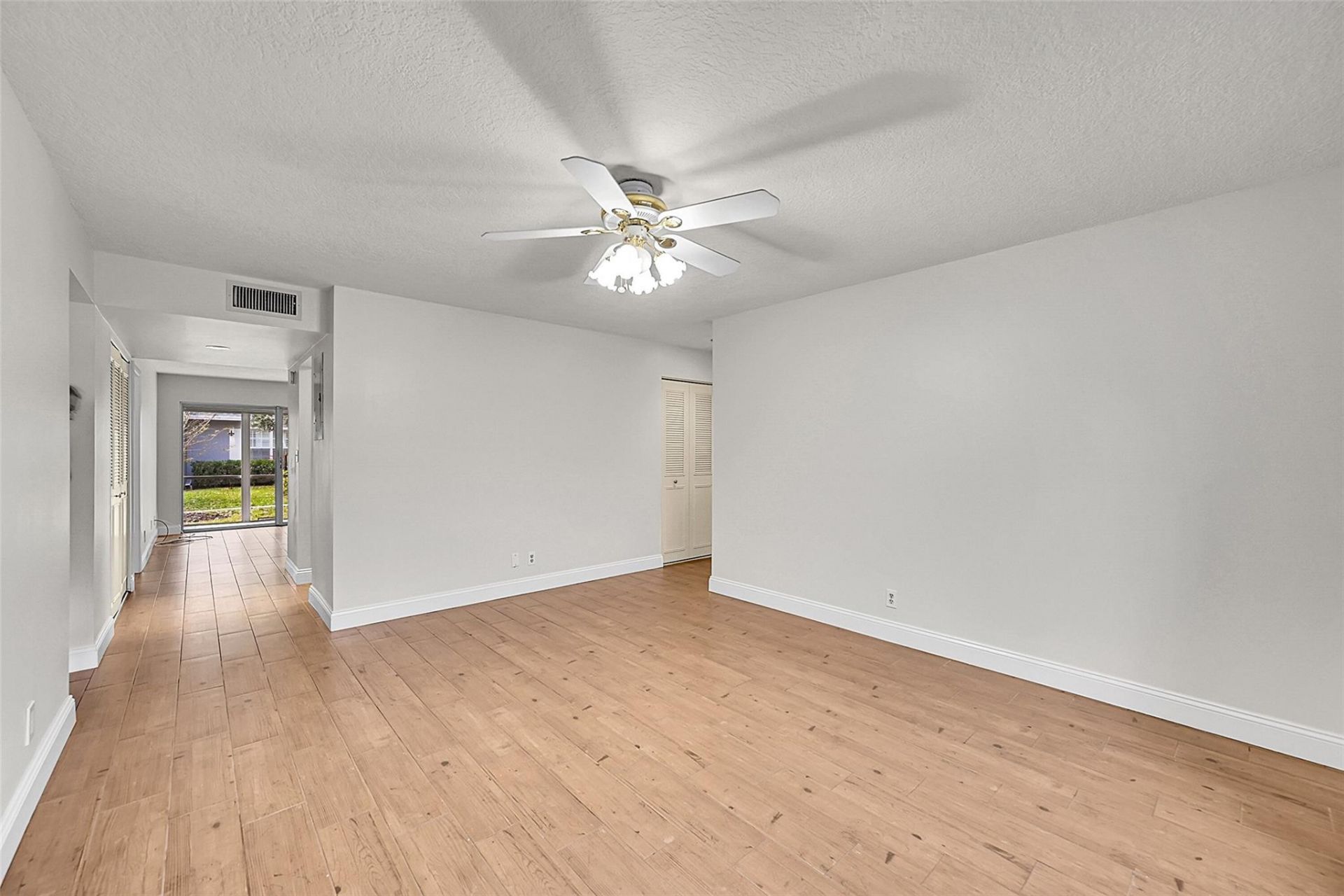 428 NW 70th Avenue, Unit 140, Plantation, FL 33317 Photo