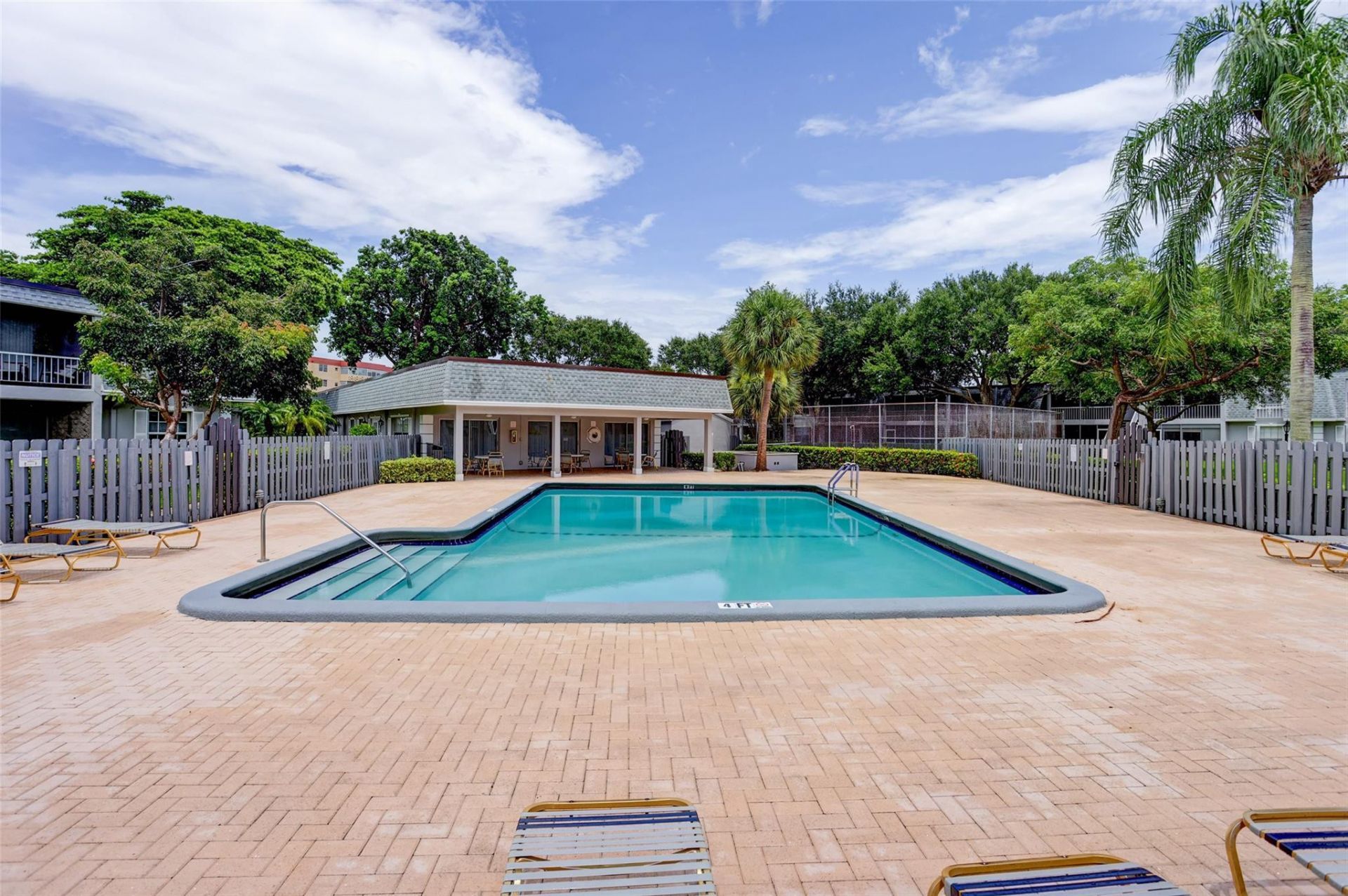 428 NW 70th Avenue, Unit 140, Plantation, FL 33317 Photo