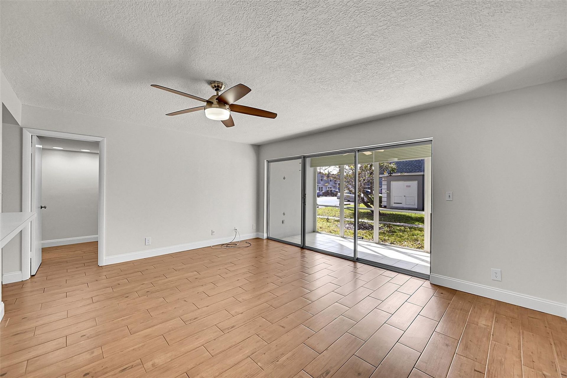 428 NW 70th Avenue, Unit 140, Plantation, FL 33317 Photo