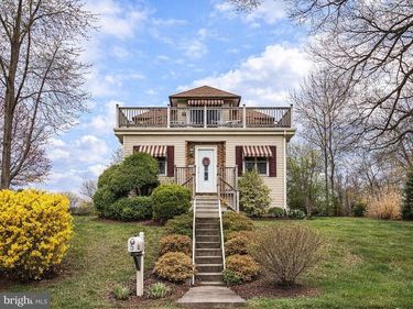 2613 BROAD STREET, YORK, PA 17408