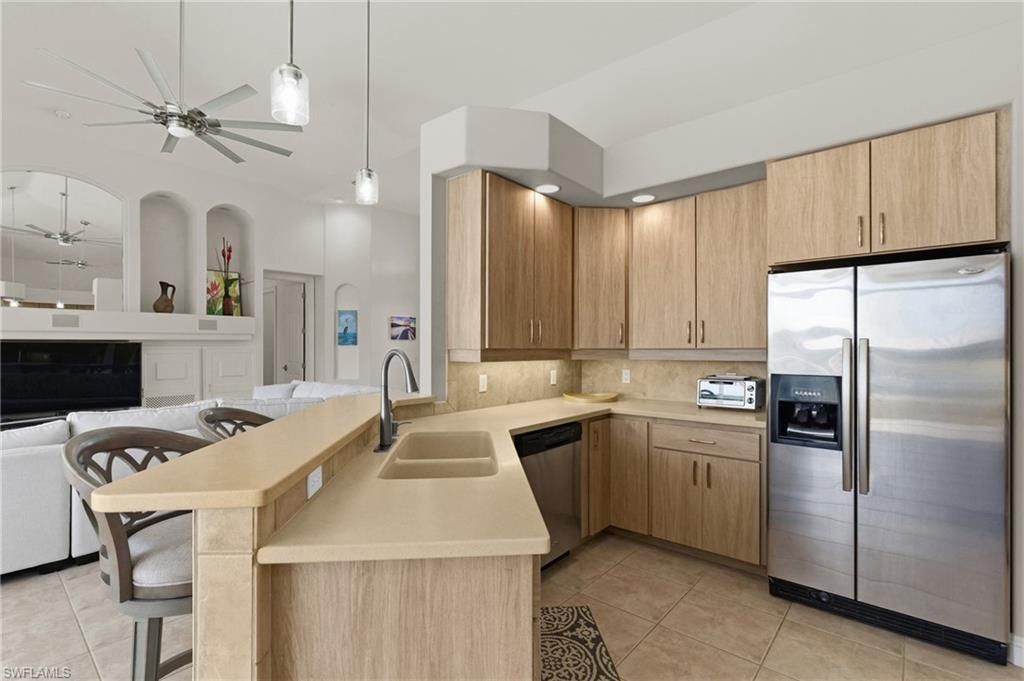 2822 SW 40th St, Cape Coral, FL 33914 Photo