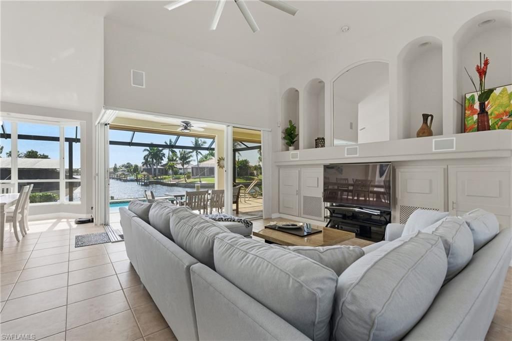 2822 SW 40th St, Cape Coral, FL 33914 Photo