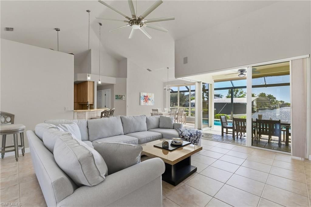 2822 SW 40th St, Cape Coral, FL 33914 Photo