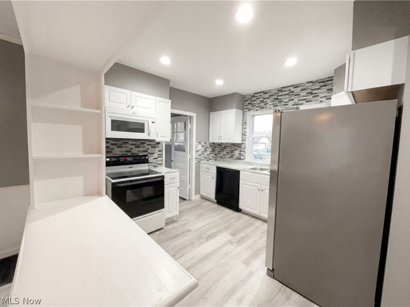 1223 Florida Avenue, Akron, OH 44314 Photo 2