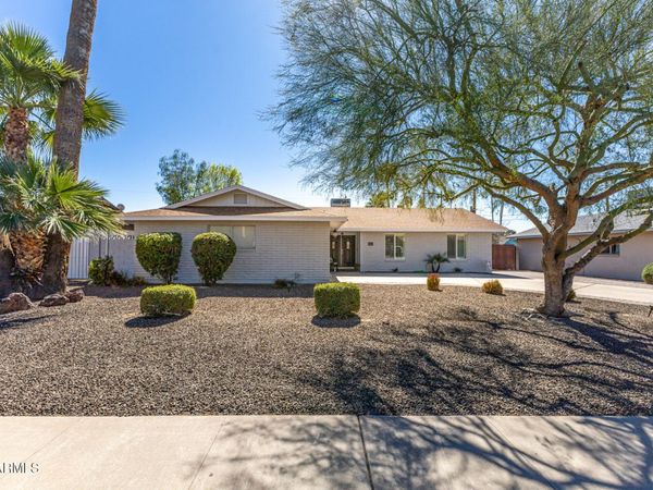 1649 W LOMA Lane, Phoenix, AZ 85021