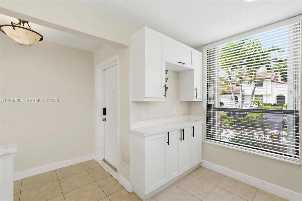5726 Fox Hollow Dr, Unit A, Boca Raton, FL 33486 Photo