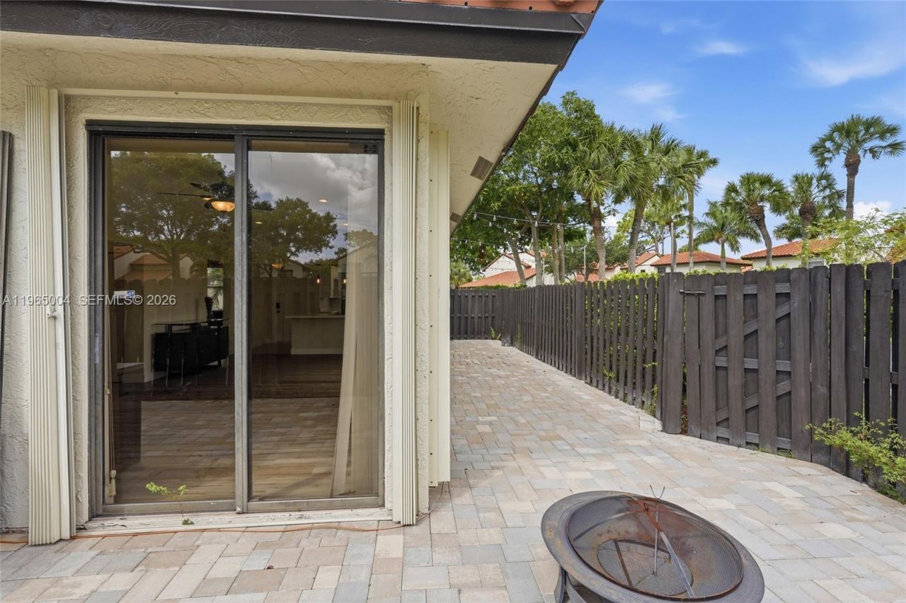 5726 Fox Hollow Dr, Unit A, Boca Raton, FL 33486 Photo