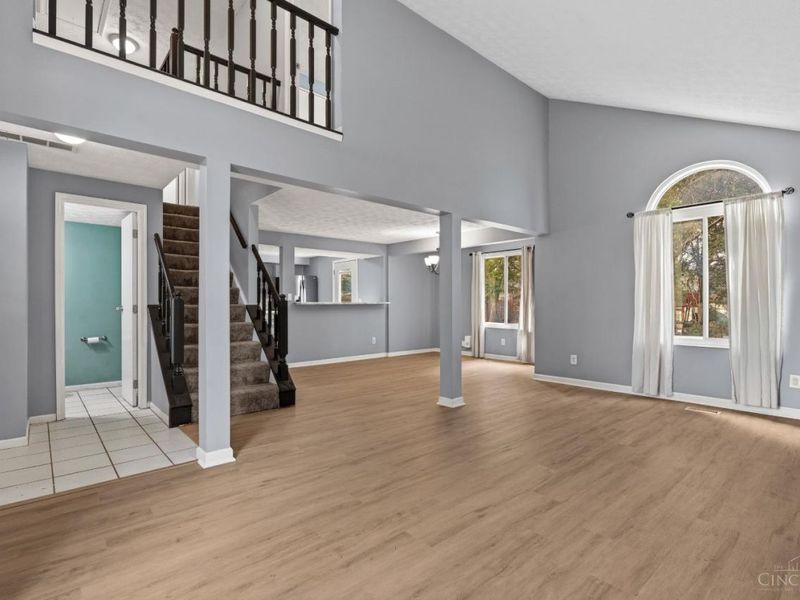 6039 Edna Oaks Court, Miami Twp, OH 45459 Photo 11