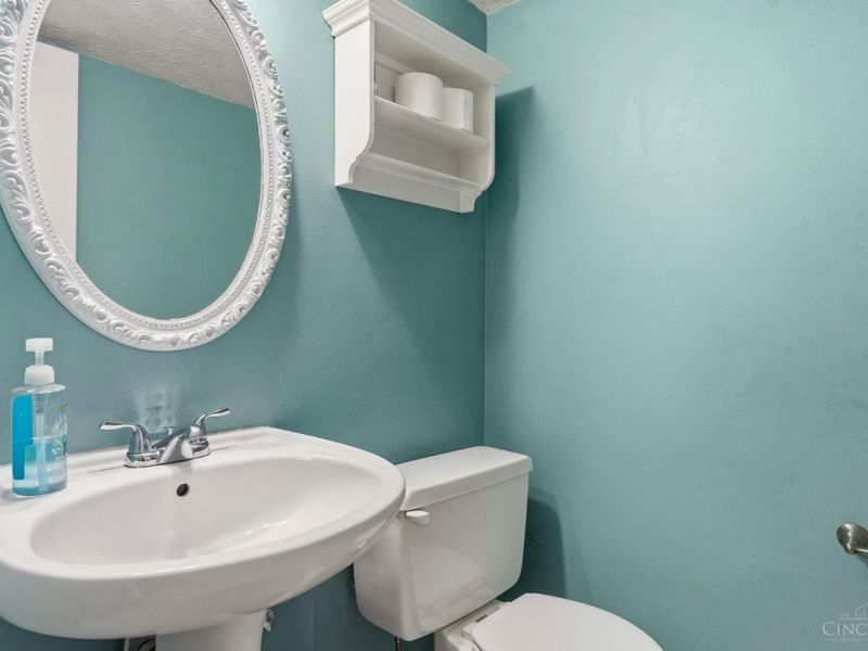 6039 Edna Oaks Court, Miami Twp, OH 45459 Photo 12