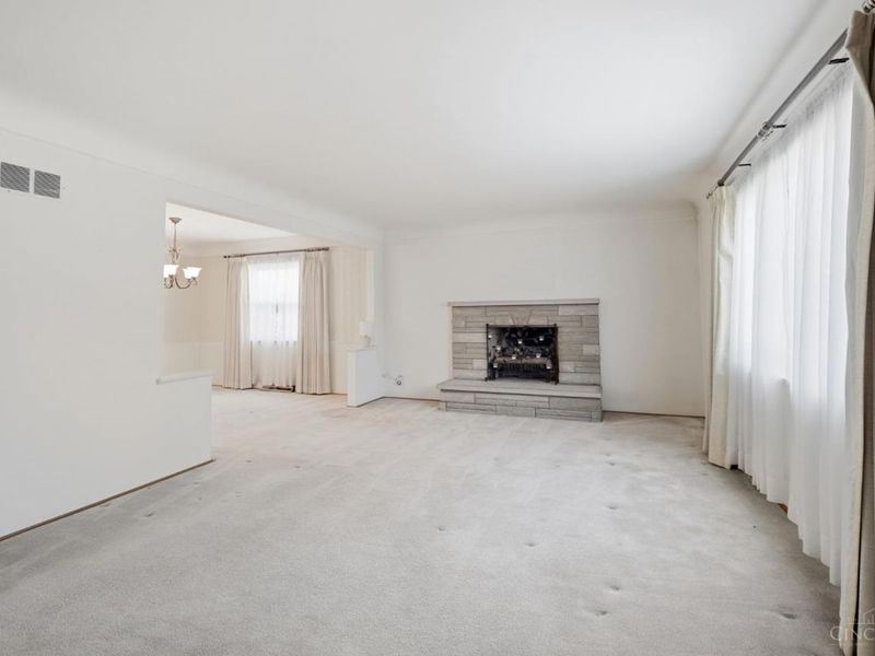 6639 Plantation Way, Cincinnati, OH 45224 Photo 4