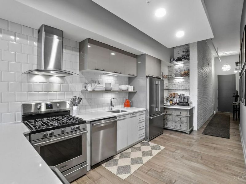 813 Broadway Street, Unit 404, Cincinnati, OH 45202 Photo 13