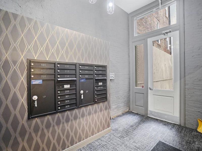 813 Broadway Street, Unit 404, Cincinnati, OH 45202 Photo 39