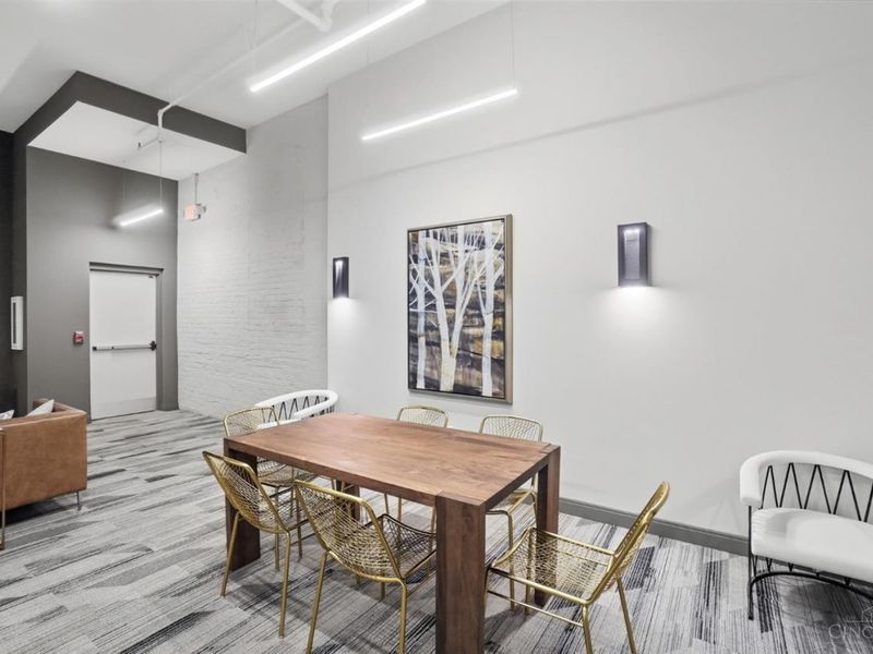 813 Broadway Street, Unit 404, Cincinnati, OH 45202 Photo 43