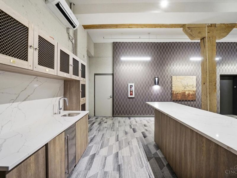 813 Broadway Street, Unit 404, Cincinnati, OH 45202 Photo 45