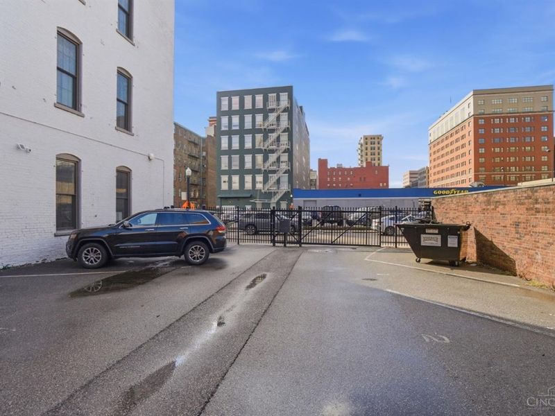 813 Broadway Street, Unit 404, Cincinnati, OH 45202 Photo 51
