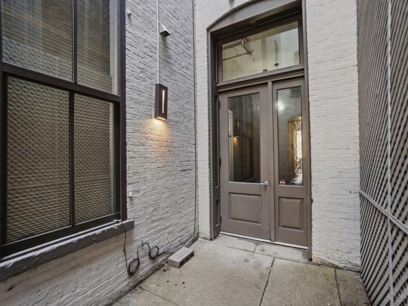 813 Broadway Street, Unit 404, Cincinnati, OH 45202 Photo 9
